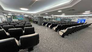 İESOB'nin çağdaş salonu hizmete girdi…