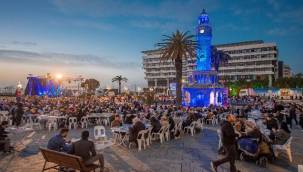 İzmir dayanışması Ramazan'da da sürecek