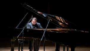 Muhteşem İzmir Prömiyeri