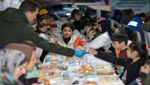 İzmir'in Dayanışma Sofrası 