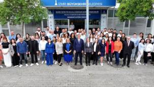 "İzmir, Gurur Duyulası Bir Şehir"