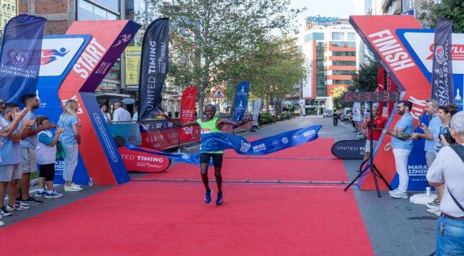 9 Eylül Yarı Maratonu için kayıt zamanı