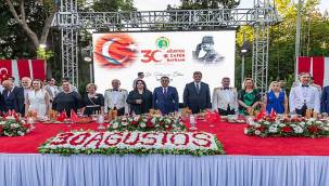 Başkan Tugay 30 Ağustos resepsiyonuna katıldı