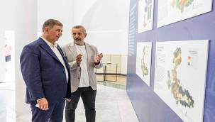 "İz'in Peşinde Şehrin İçinde" sergisi açıldı