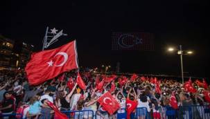 İzmir'de 30 Ağustos coşkuyla kutlanacak