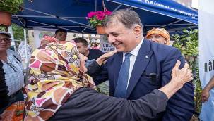 İzmir'de emekliler unutulmuyor