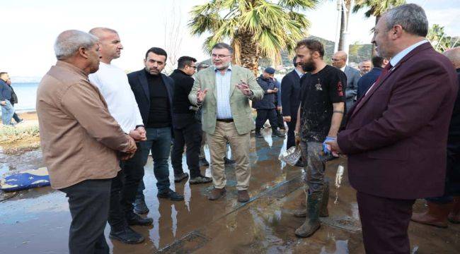 Başkan Saygılı, Foça'da selden etkilenenlere devletin yardımlara başladığını duyurdu