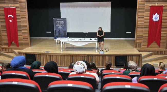 'Mutlu Çocuklar'ın Anneleri Seminere Katıldı