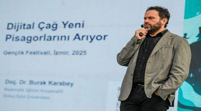 Üniversiteli gençler İzmir'e festivalle "merhaba" dedi