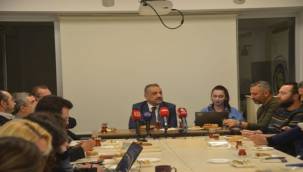 Aslanoğlu: "Adalet sistemi CHP'lilerin içeri alınması için her defasında yeni bir yol buluyor"