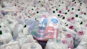 Konak'tan ihtiyaç sahiplerine temizlik ve hijyen malzemesi desteği