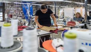 İzmir'in yeni başlangıçlara açılan kapısı: Meslek Fabrikası