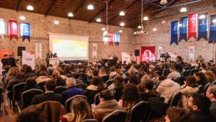 "İzmir Seninle" ile gençlere güçlü kariyer köprüsü