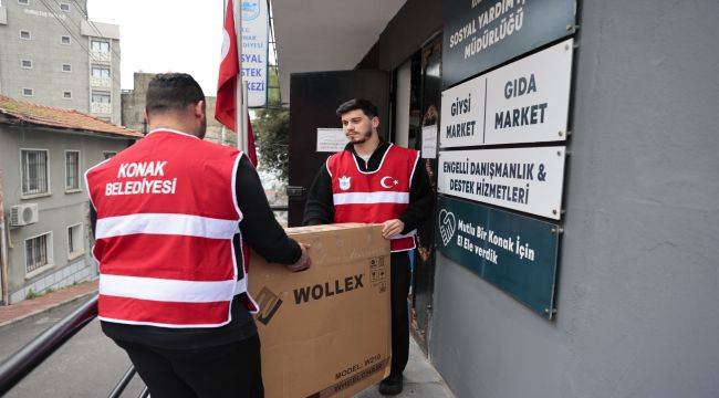 Konak'ta kimse yalnız değil: Tekerlekli sandalyesine Konak Belediyesi ile ulaştı