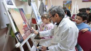 Konak'ın İleri Yaş Merkezi'nde bayram neşesi