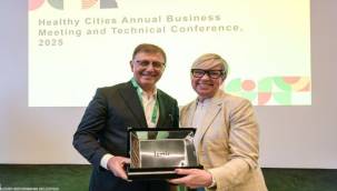 Siyasi Komite'ye yeniden seçildi