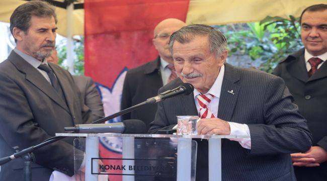 Konak'tan vefa örneği: Dr. Fadıl Ünal'ın adı Güzelyalı'da ölümsüzleşti