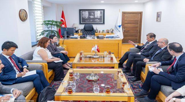 Başkan Tugay'dan Singapur'a İEF ve EXPO 2027 daveti