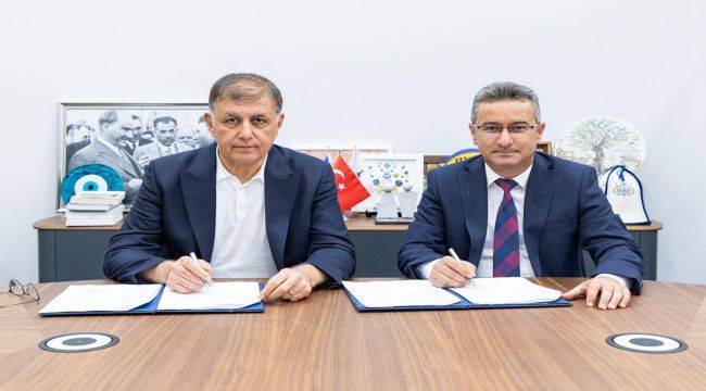 İZULAŞ'ta 772 çalışanı kapsayan toplu iş sözleşmesi imzalandı