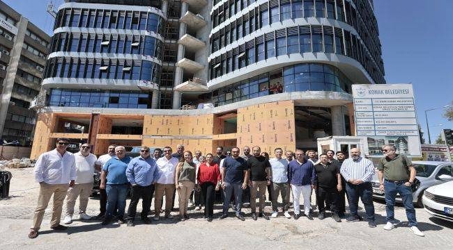 Konak'ın yeni hizmet binasında sona yaklaşıldı