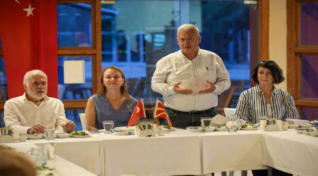 Kuzey Makedonya'nın Bağımsızlık Günü'nde Konak'tan dayanışma mesajı