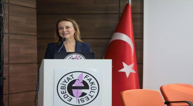 Başkan Mutlu, Konak'ın dirençli kent vizyonunu uluslararası konferansta anlattı
