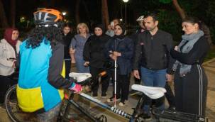 Görme engelliler Kültürpark'ta pedal çevirdi