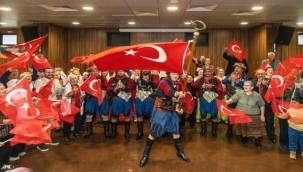 Huzurevinde coşkulu 29 Ekim balosu